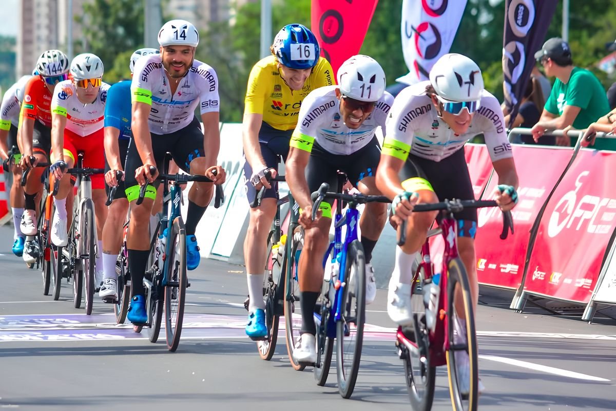 Ciclistas Brasileiros com Participação em Competições Internacionais